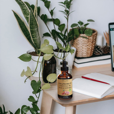 Mary Tylor Naturals Organic Grapefruit Essential Oil - B07K8WSR5Y